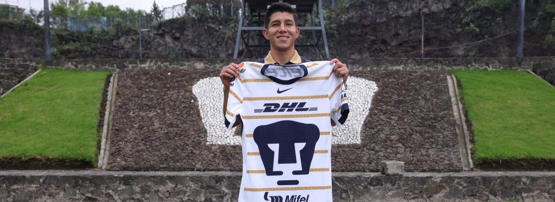 Camiseta de Pumas Unam 2024/25 primera equipación version hincha | Camisetasfutbol.jpg